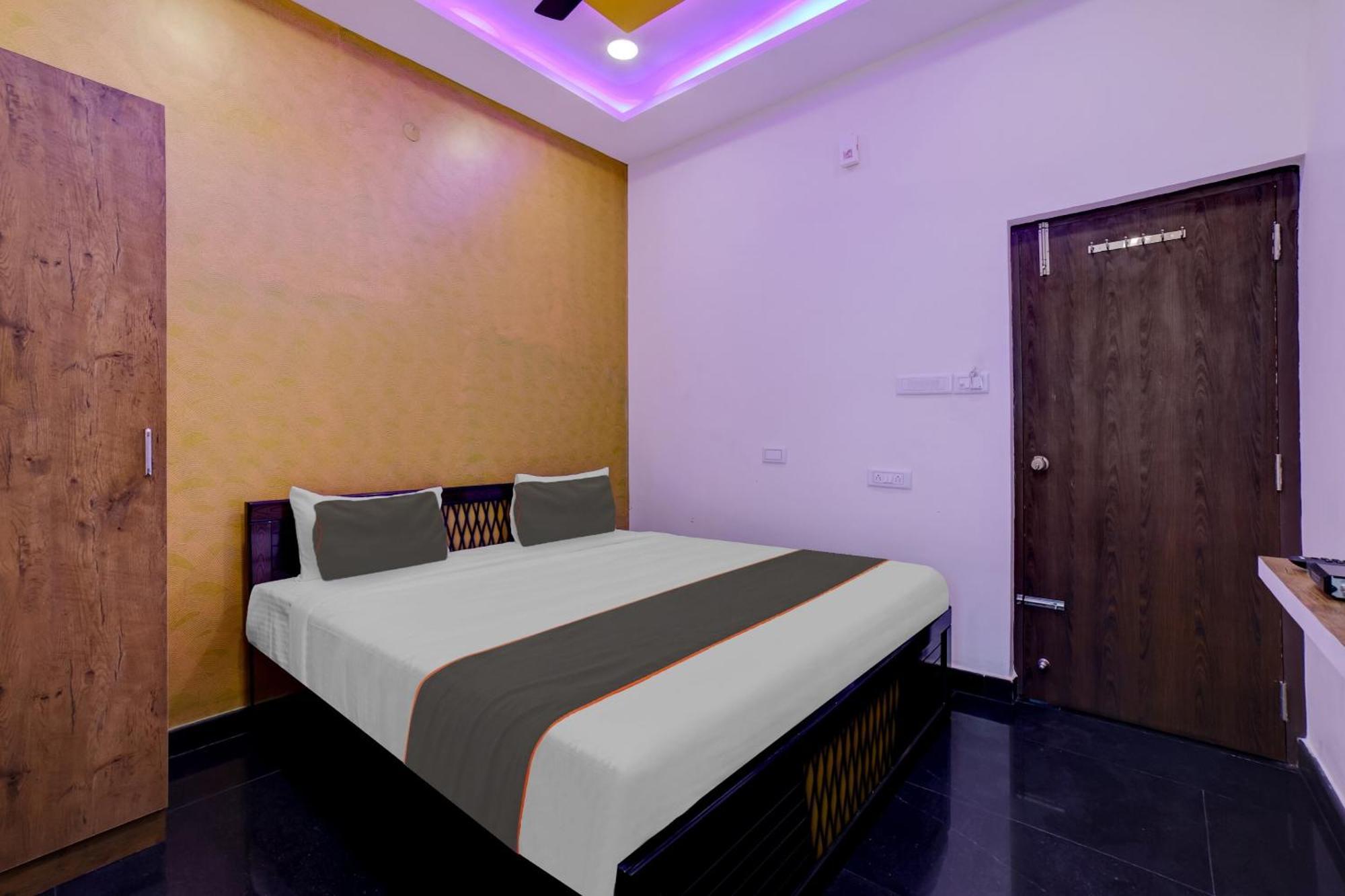 Collection O 81063 Day And Night Residency Hotel บังกาลอร์ ภายนอก รูปภาพ